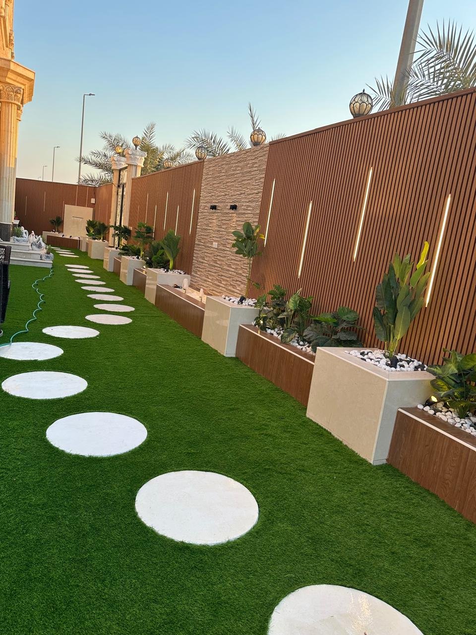ديكورات مداخل وواجهات بالرياض